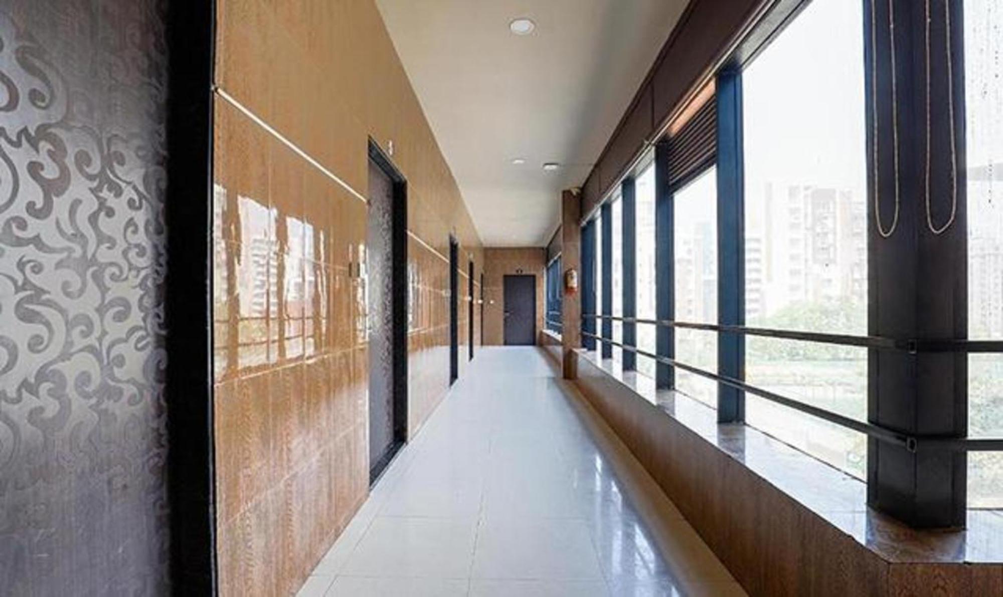 Hotel O Marigold Σουράτ Εξωτερικό φωτογραφία