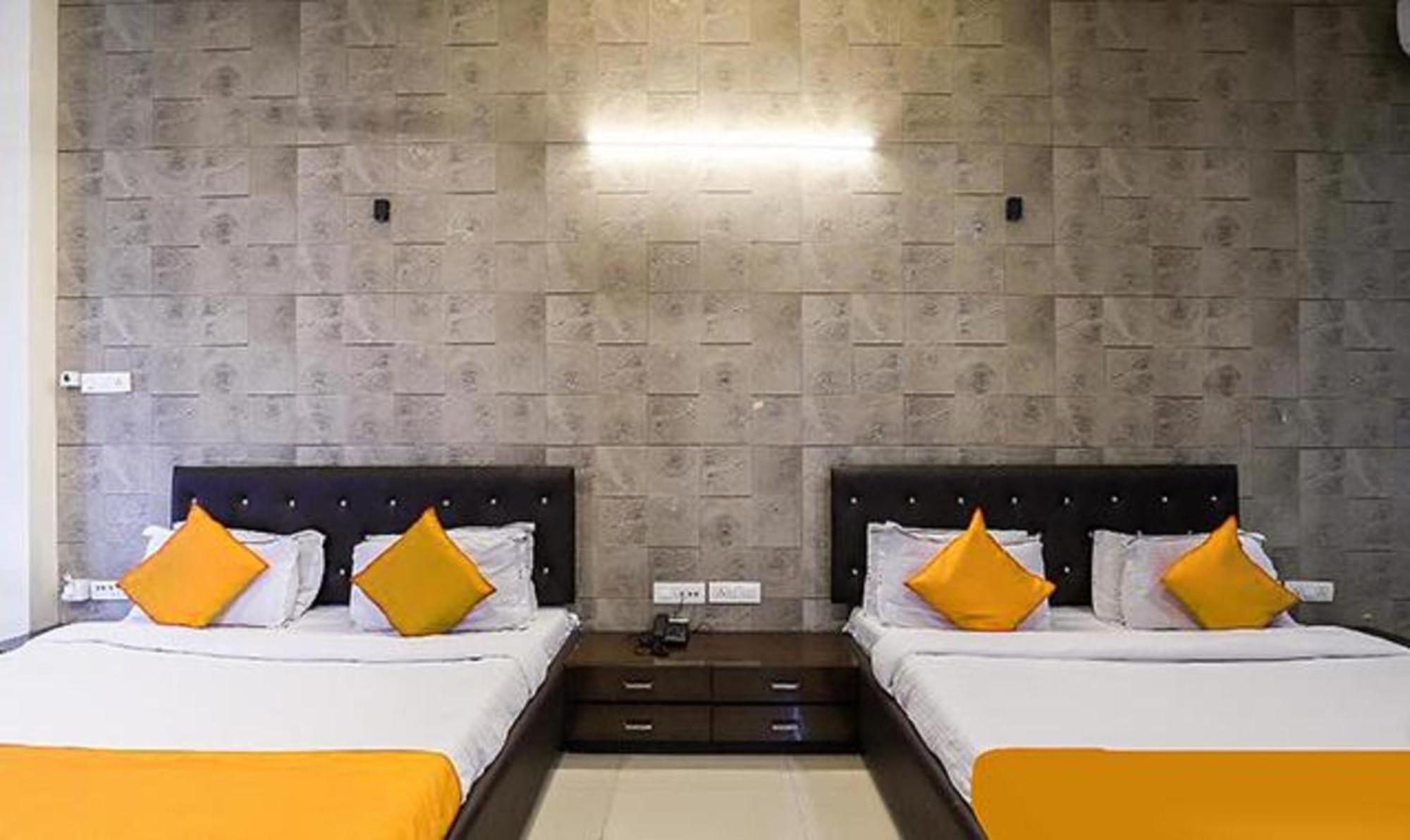 Hotel O Marigold Σουράτ Εξωτερικό φωτογραφία