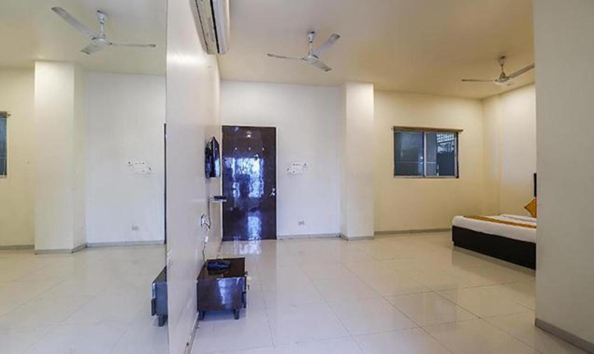 Hotel O Marigold Σουράτ Εξωτερικό φωτογραφία